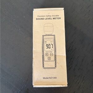 Digital Sound Level Meter Decibel Reader dB Noise Meter Model RZ1359